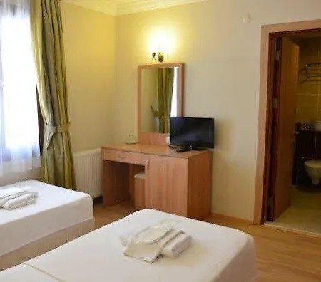 Ebruli Cunda Ayvalik