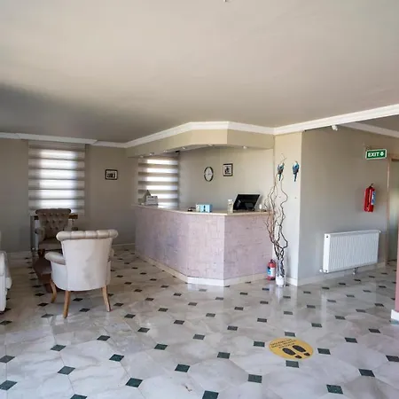 Ebruli Cunda Bed and breakfast 4*