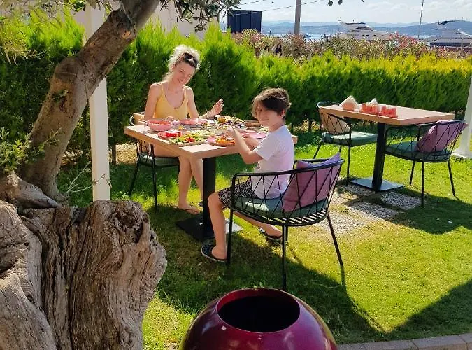 Couette-café Ebruli Cunda Ayvalı